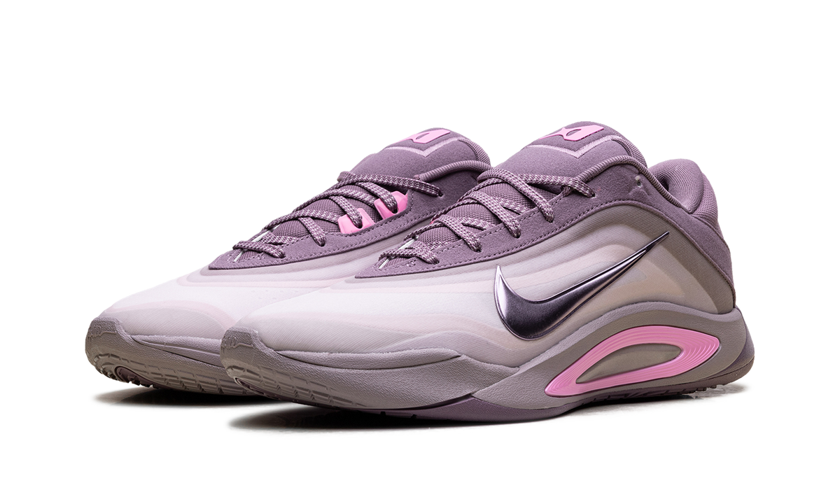 Nike A'ja Wilson A'One Dog Mom