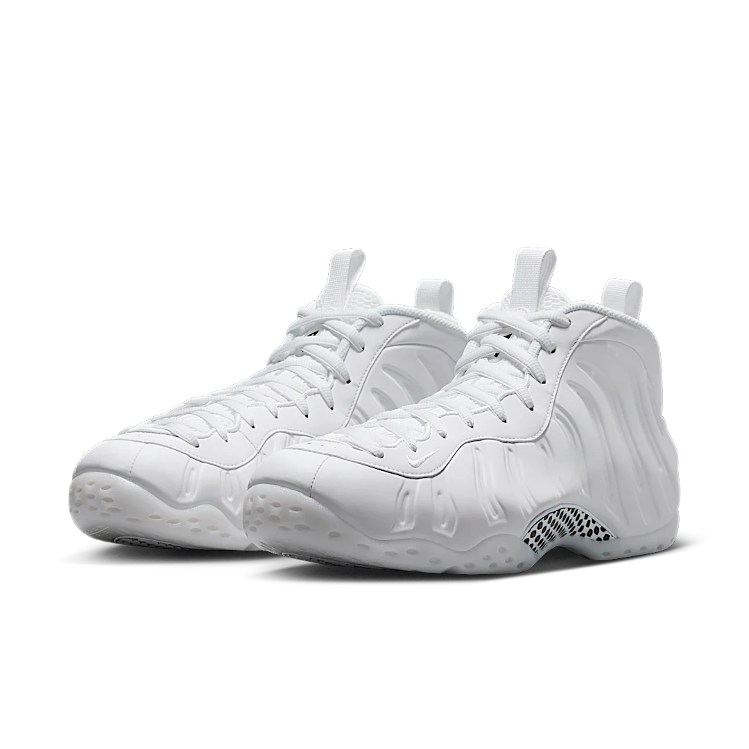 Nike Air Foamposite One Triple White