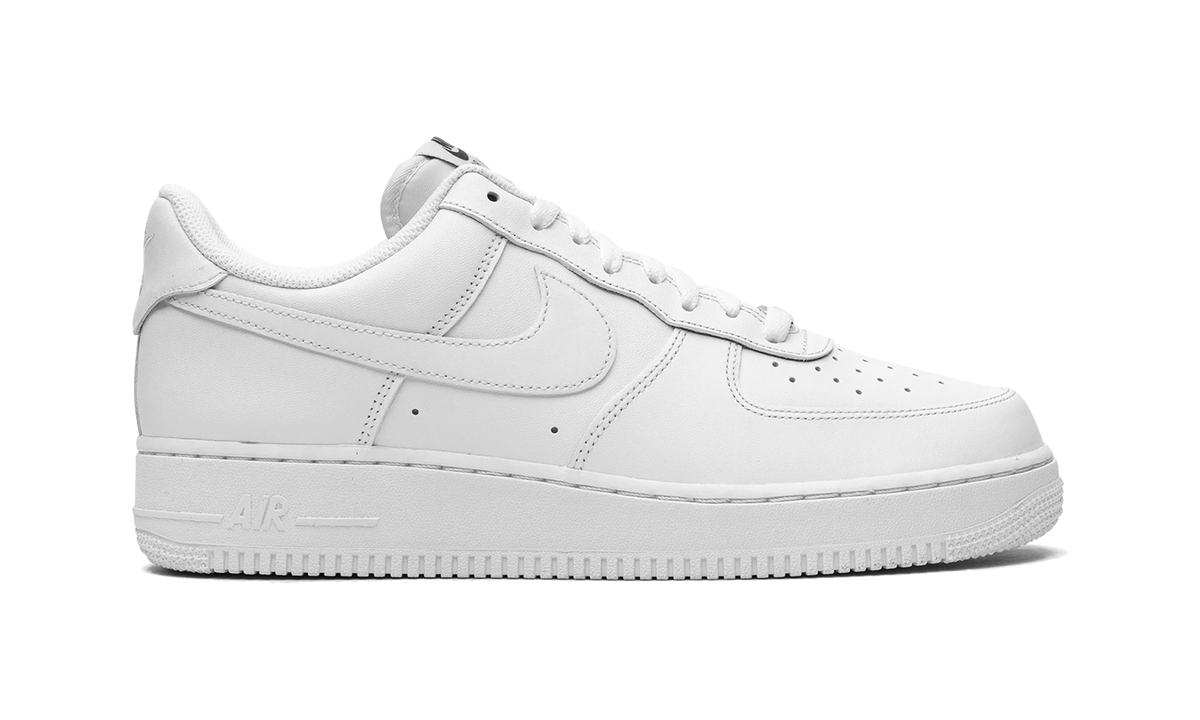 Nike Air Force 1 Low Flyease White