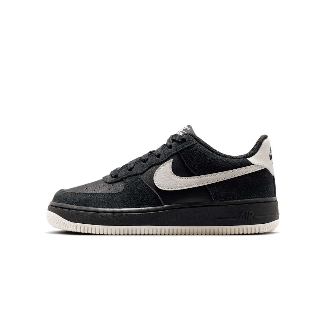 Nike Air Force 1 Low LV8 2 Black Light Bone