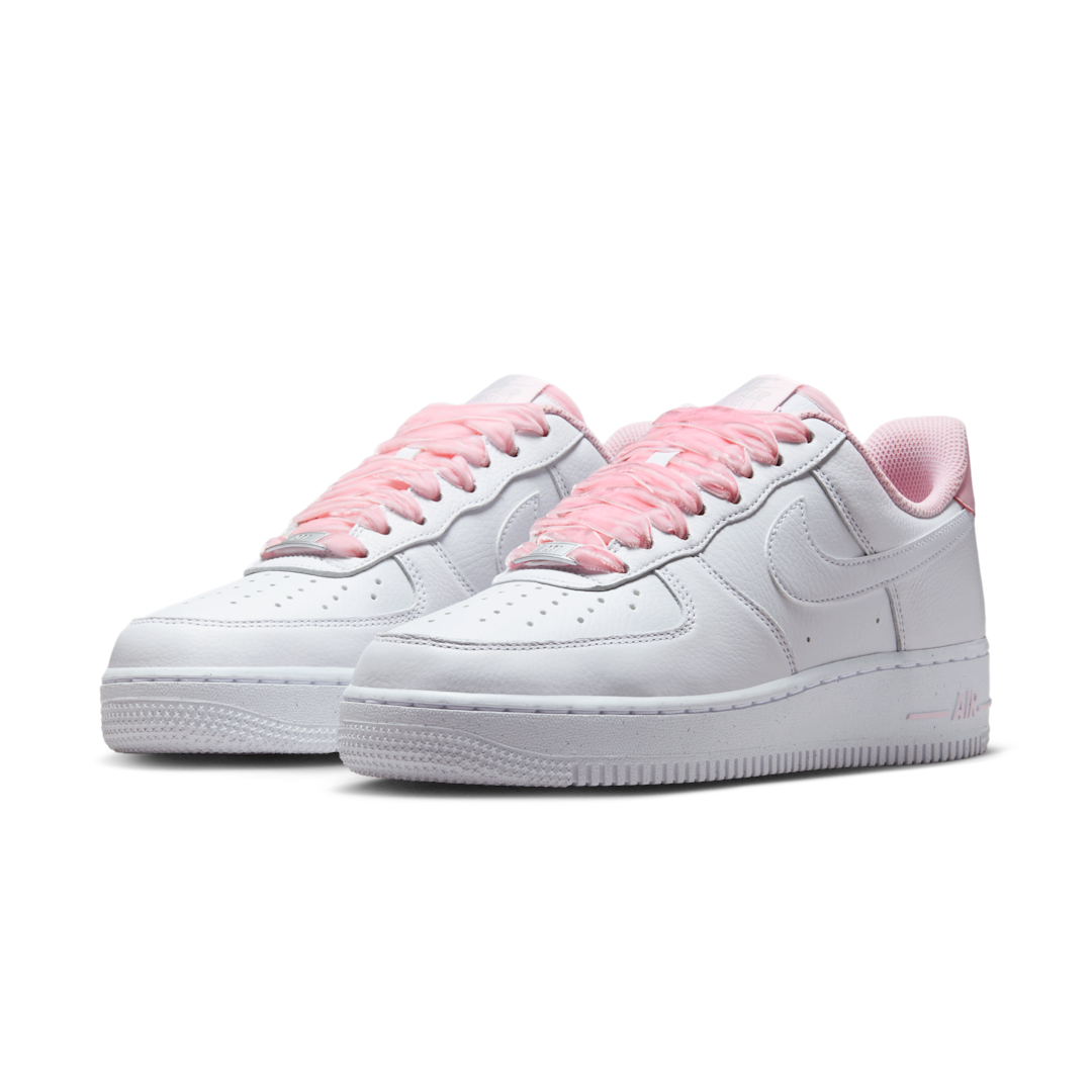 Nike Air Force 1 Low Vintage Pink Foam Velvet Laces