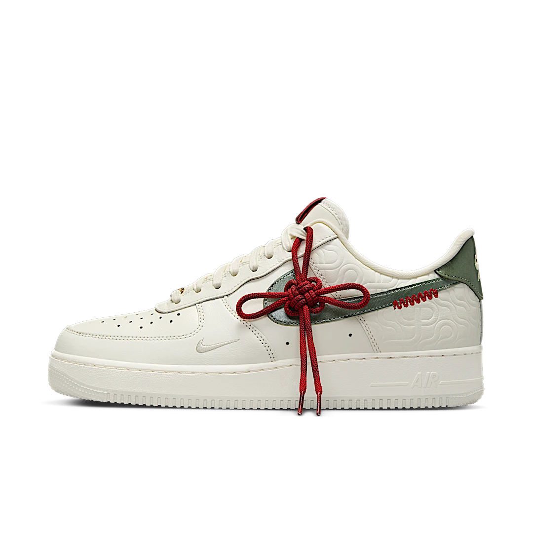 Nike Air Force 1 Low Year of the Snake, Sail/Jade Horizon/Light Bone/University Red/Metallic Gold/Sail (HV5979-130)