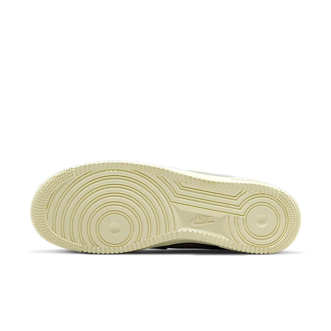 Nike Air Force 1 Low '07 Jewel Light Bone Coconut Milk, White/Pale Vanilla-Coconut Milk (DC8894-001)