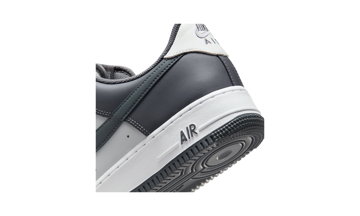 Nike Air Force 1 Low '07 Photon Dust Dark Grey