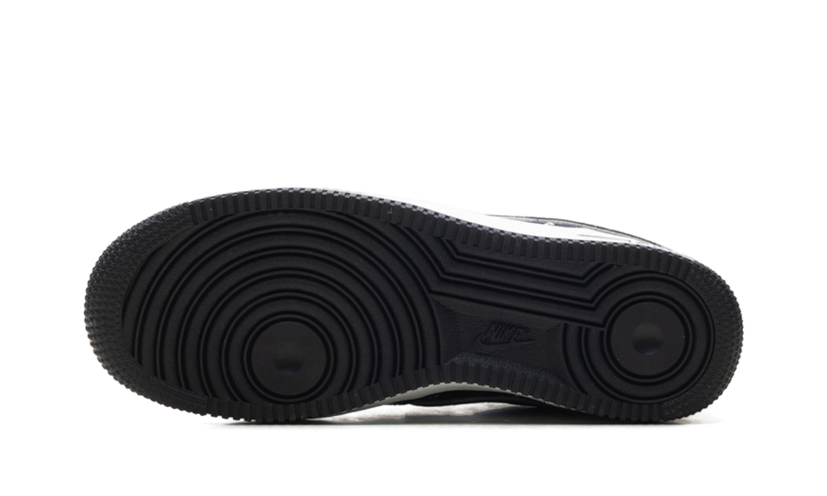 Nike Air Force 1 Low '07 Premium Black White Metallic Dark Grey