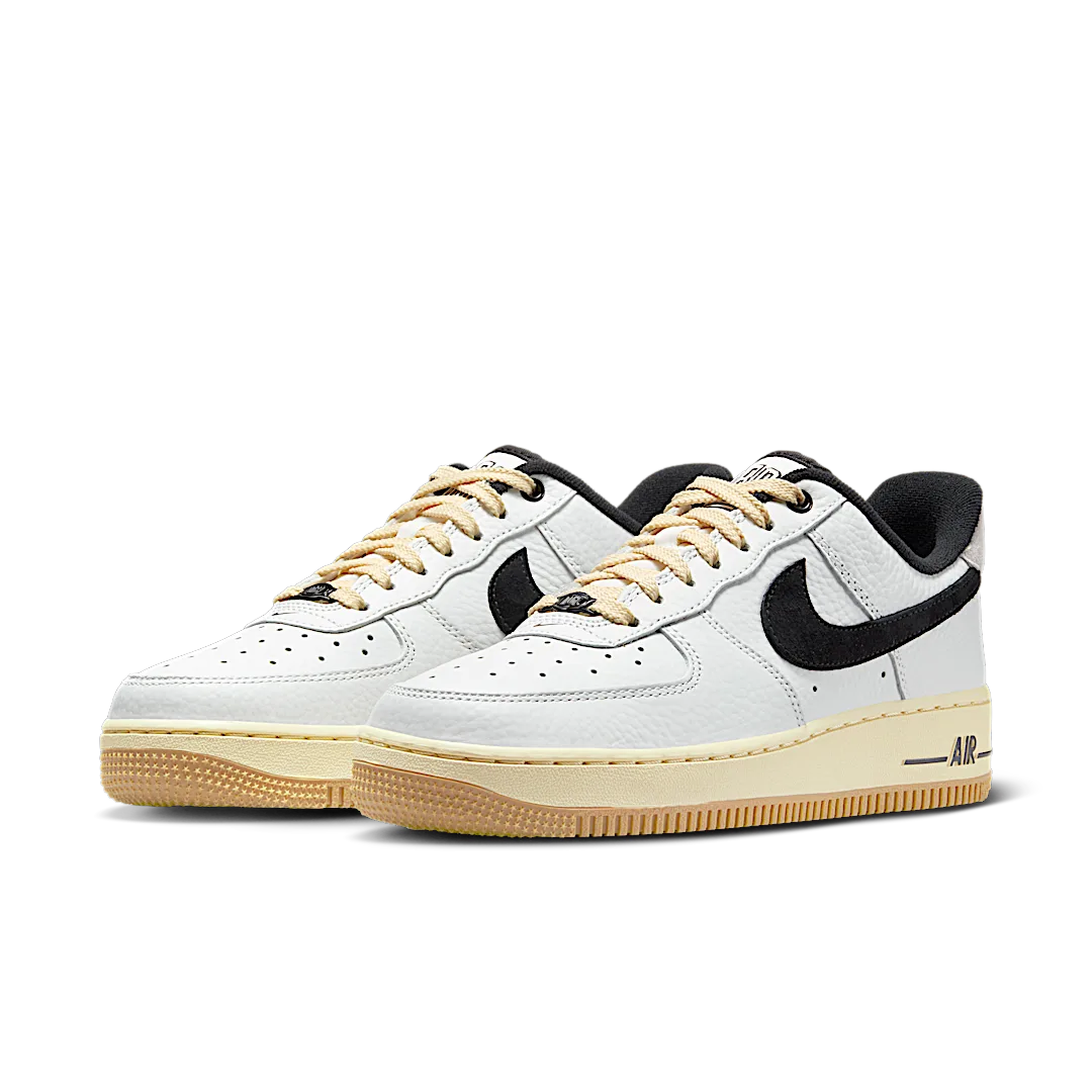 Nike Air Force 1 '07 LX Low Command Force Summit White Black, Summit White/Black-Muslin (DR0148-101)