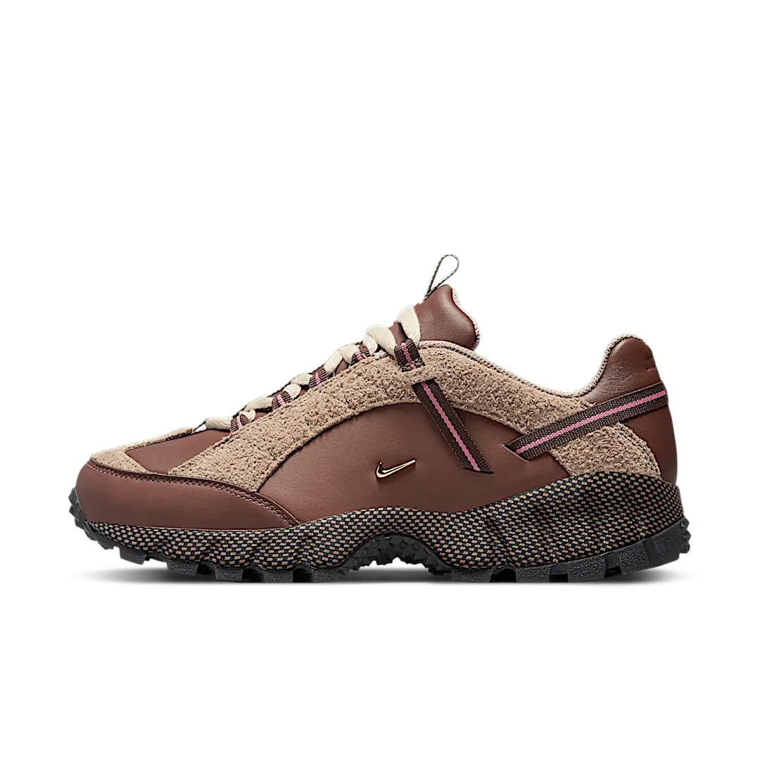 Nike Air Humara LX Jacquemus Ale Brown Gold, Brown/Light Brown-Pink (DR0420-200)