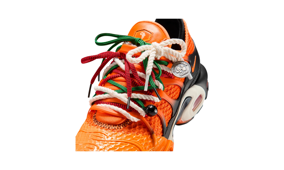 Nike Air Max Plus Homecoming Safety Orange