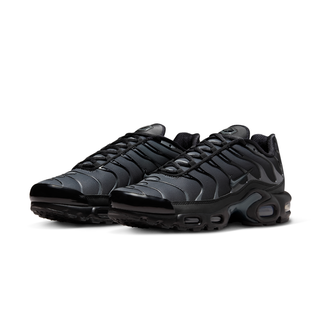 Nike Air Max Plus Black/Metallic Silver/Dark Grey