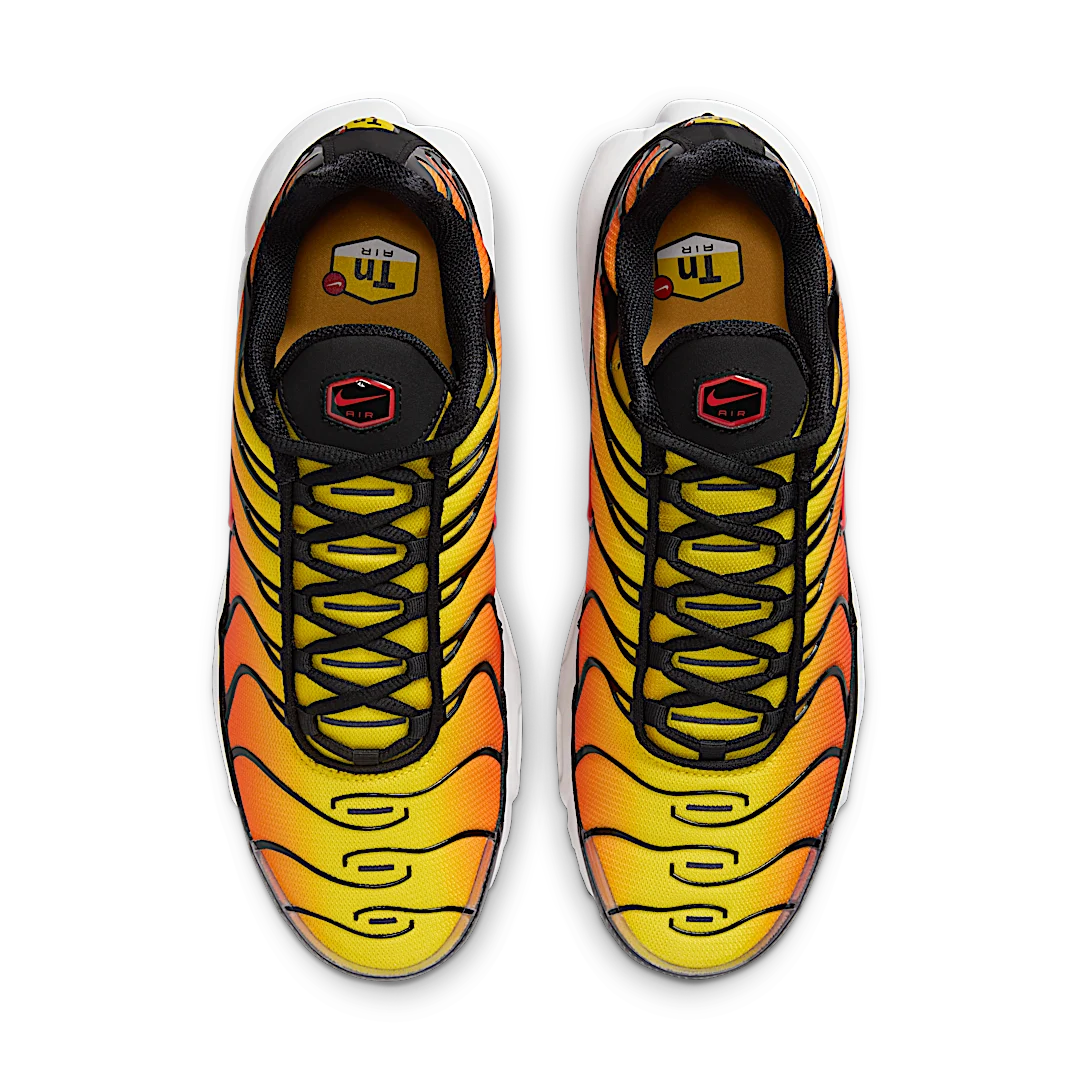 Nike Air Max Plus Sunset (2024), Black/Pimento/Bright Ceramic/Resin/White (HF0552-001)