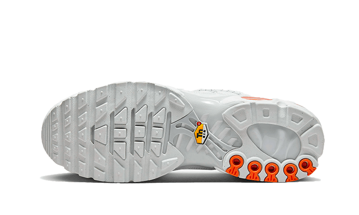 Nike Air Max Plus Utility Safety Orange Pure Platinum, White/Safety Orange/Pure Platinum (FJ4232-100)