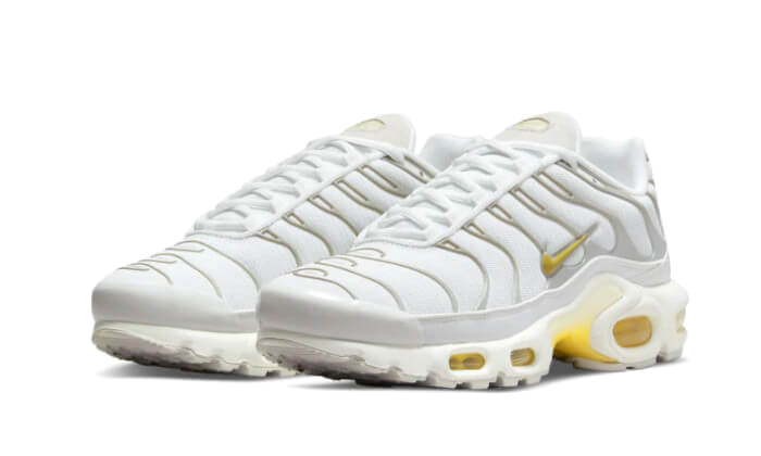 Nike Air Max Plus White Bone Celery, Summit White/Sail/Light Bone/Celery (DV6987-100)