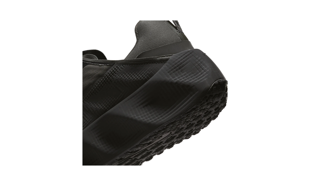 Nike Ava Rover HYEIN SEO Black