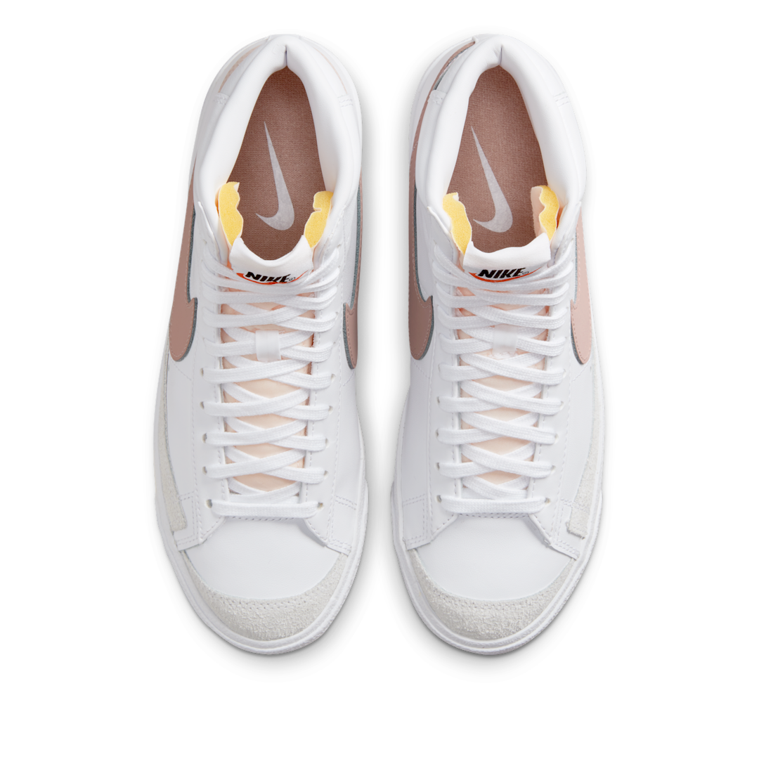 Nike Blazer Mid 77 Vintage Summit White Pink