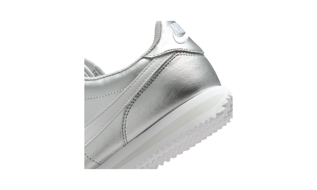 Nike Cortez Metallic Silver