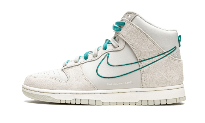 Nike Dunk High First Use Sail, Light Bone/Light Bone/Sail/Green Noise (DH0960-001)