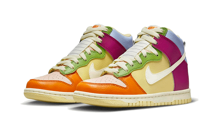 Nike Dunk High Next Nature International Day of the Girl, Dynamic Berry/Royal Tint/Arctic Orange/Coconut Milk (DZ5638-500)