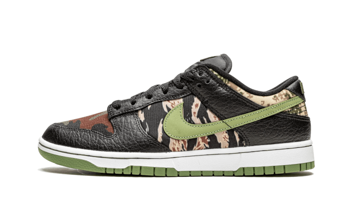 Nike Dunk Low Crazy Camo, Black/Multi-Olive (DH0957-001)