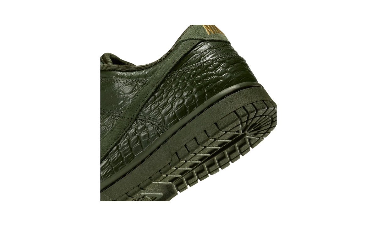 Nike Dunk Low Crocodile