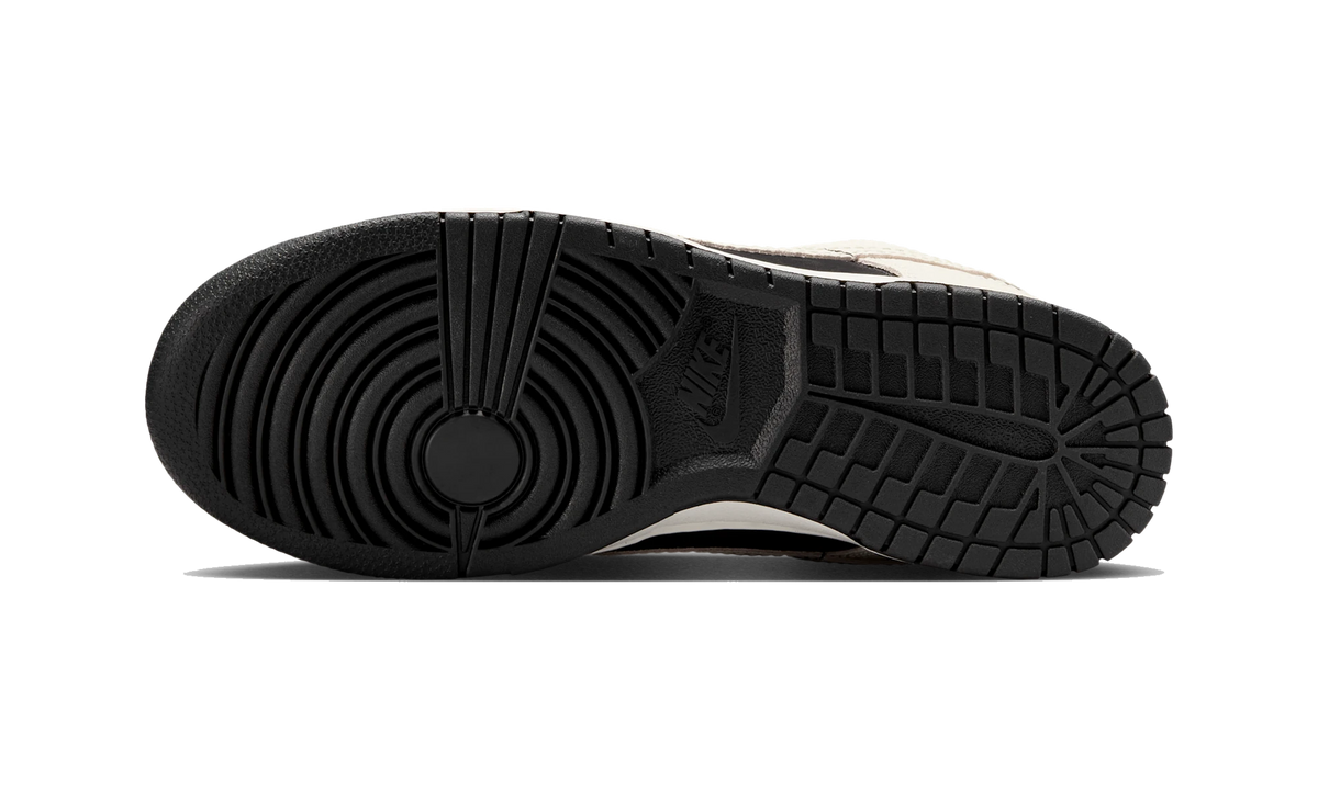 Nike Dunk Low Embossed Black Sail