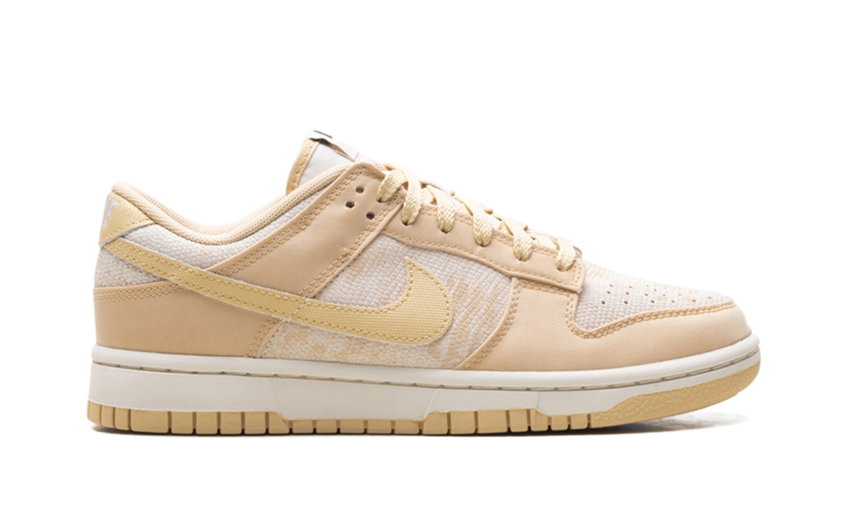 Nike Dunk Low Light Orewood Snakeskin