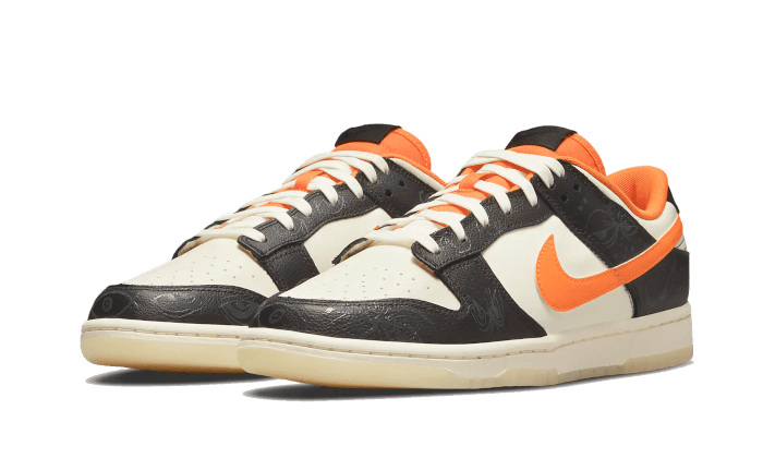 Nike Dunk Low PRM Halloween (2021), Sail/Starfish/Black (DO3806-100)