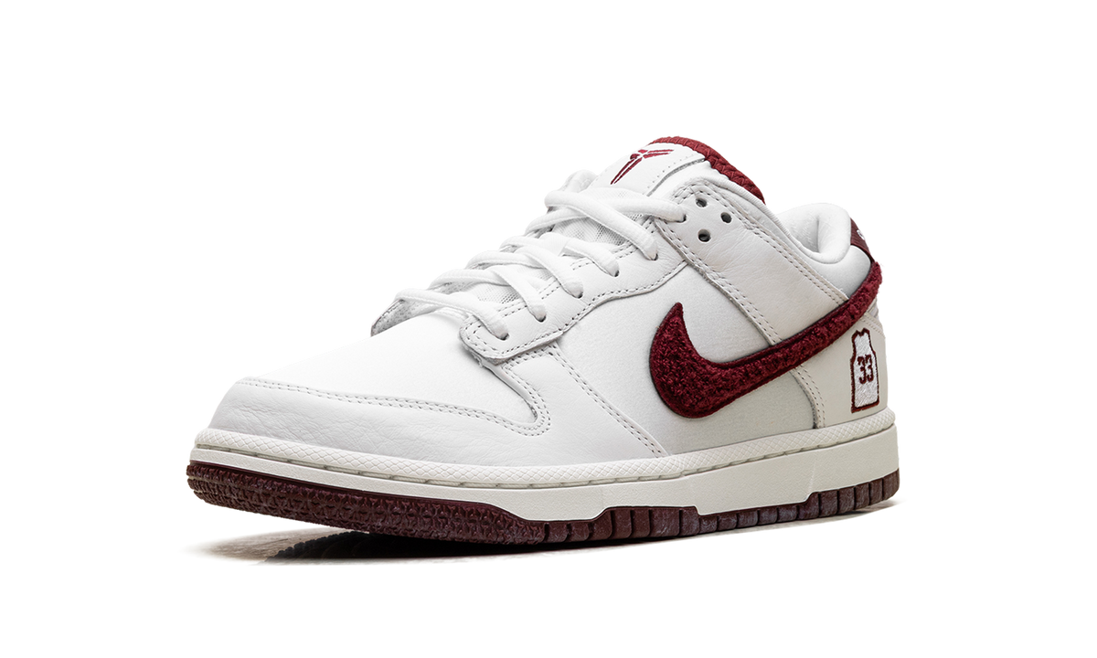 Nike Dunk Low Protro Kobe Bryant Lower Merion Home