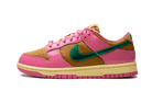 Nike Dunk Low QS Parris Goebel, Playful Pink/Multi-Color/Bronzine/Clear Jade/Luminous Green (FN2721-600)