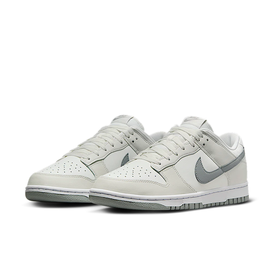 Nike Dunk Low Retro Summit White Light Smoke Grey, Summit White/Light Smoke Grey-Platinum Tint (DV0831-106)