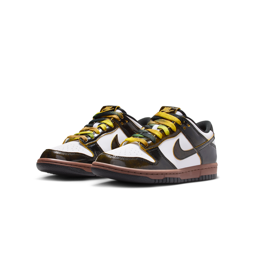 Nike Dunk Low SE Panda-Monium White Black Fauna Brown