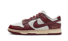 Nike Dunk Low SE Sisterhood Sail Team Red, Sail/Team Red/Black/Muslin (DV1160-101)