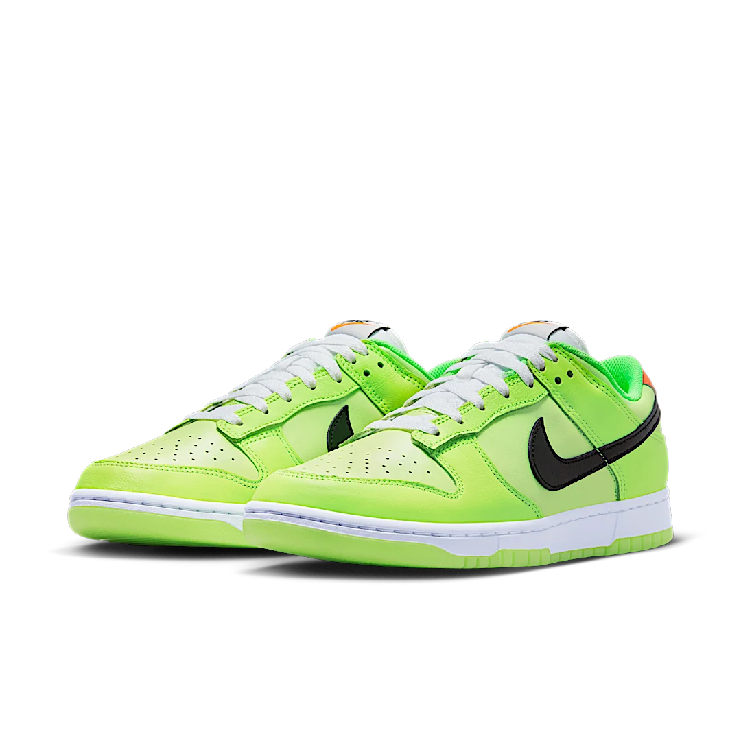 Nike Dunk Low SE Splash Volt, Volt/Black-Total Orange-Green Strike (FJ4610-702)