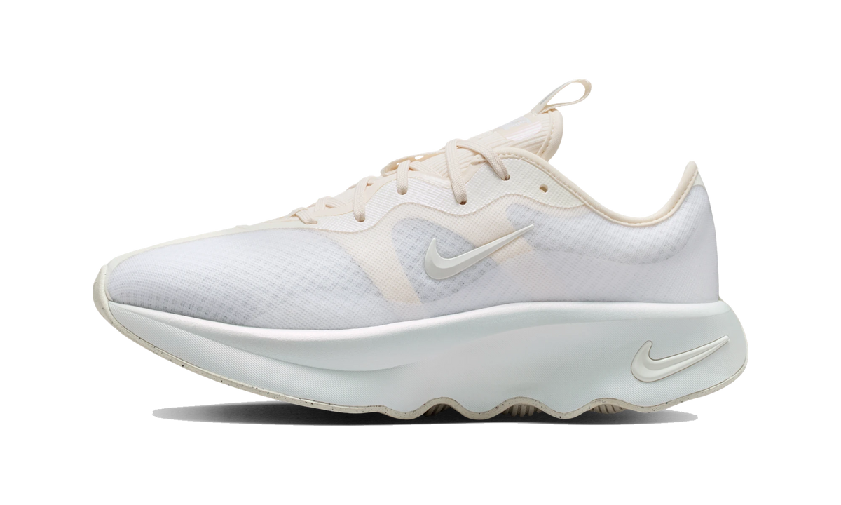 Nike Motiva 2 White Chalk Sail