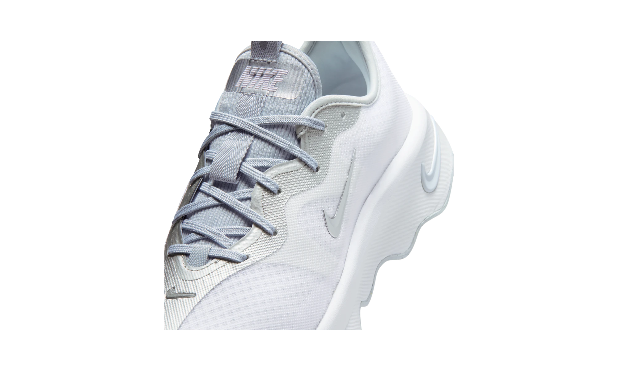 Nike Motiva 2 White Metallic Silver