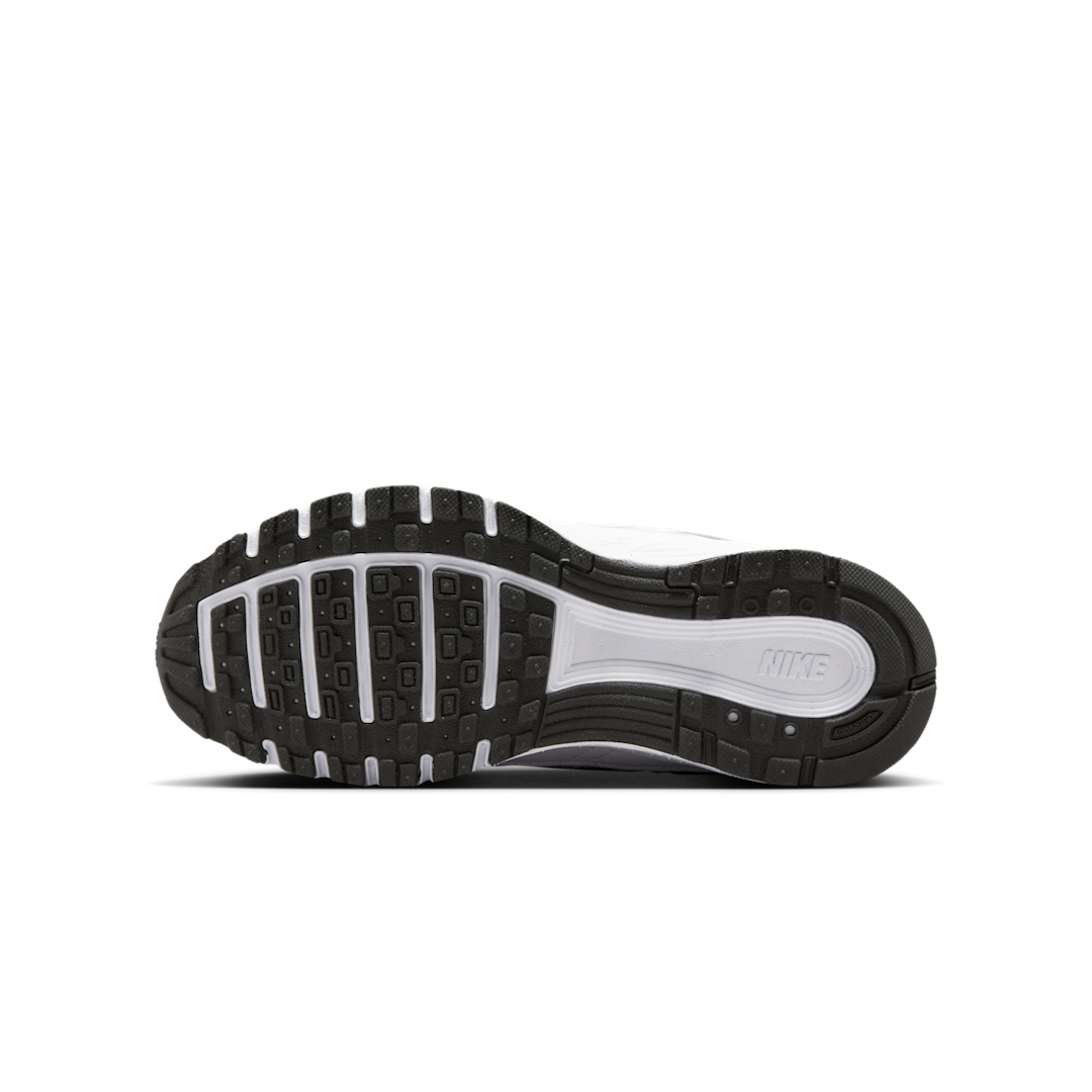 Nike P-6000 Platinum Tint White, Platinum Tint/White/Metallic Silver/Platinum Tint (HV5064-003)