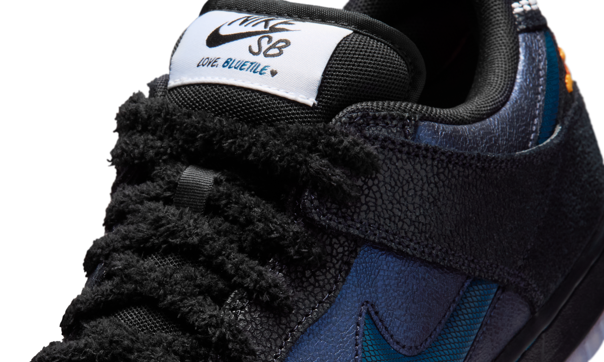 Nike SB Dunk Low Pro Bluetile Skateboards