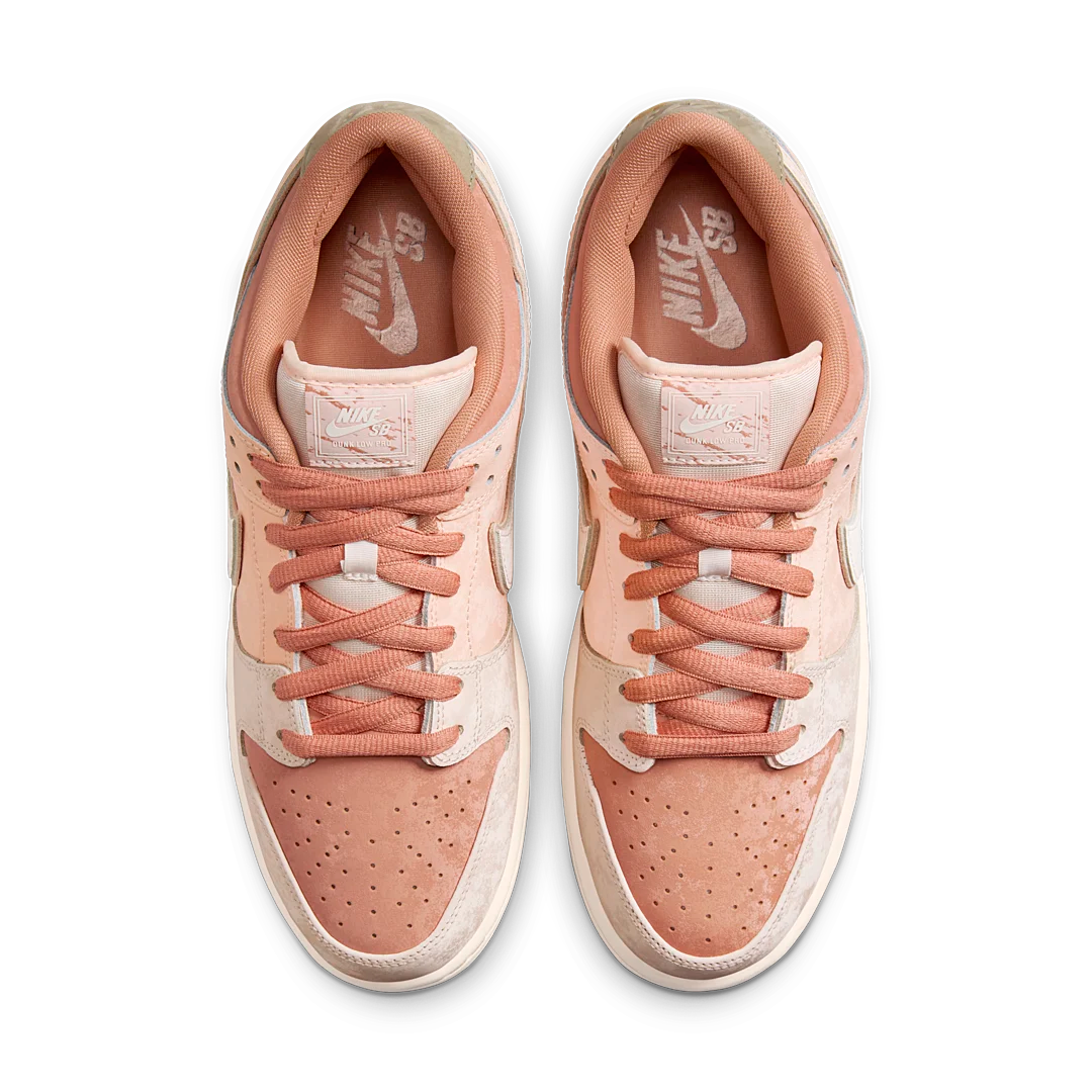 Nike SB Dunk Low Trocadéro Gardens, Amber Brown/Guava Ice/Crimson Tint/Hemp/Neutral Olive/Pale Ivory (FV5926-200)