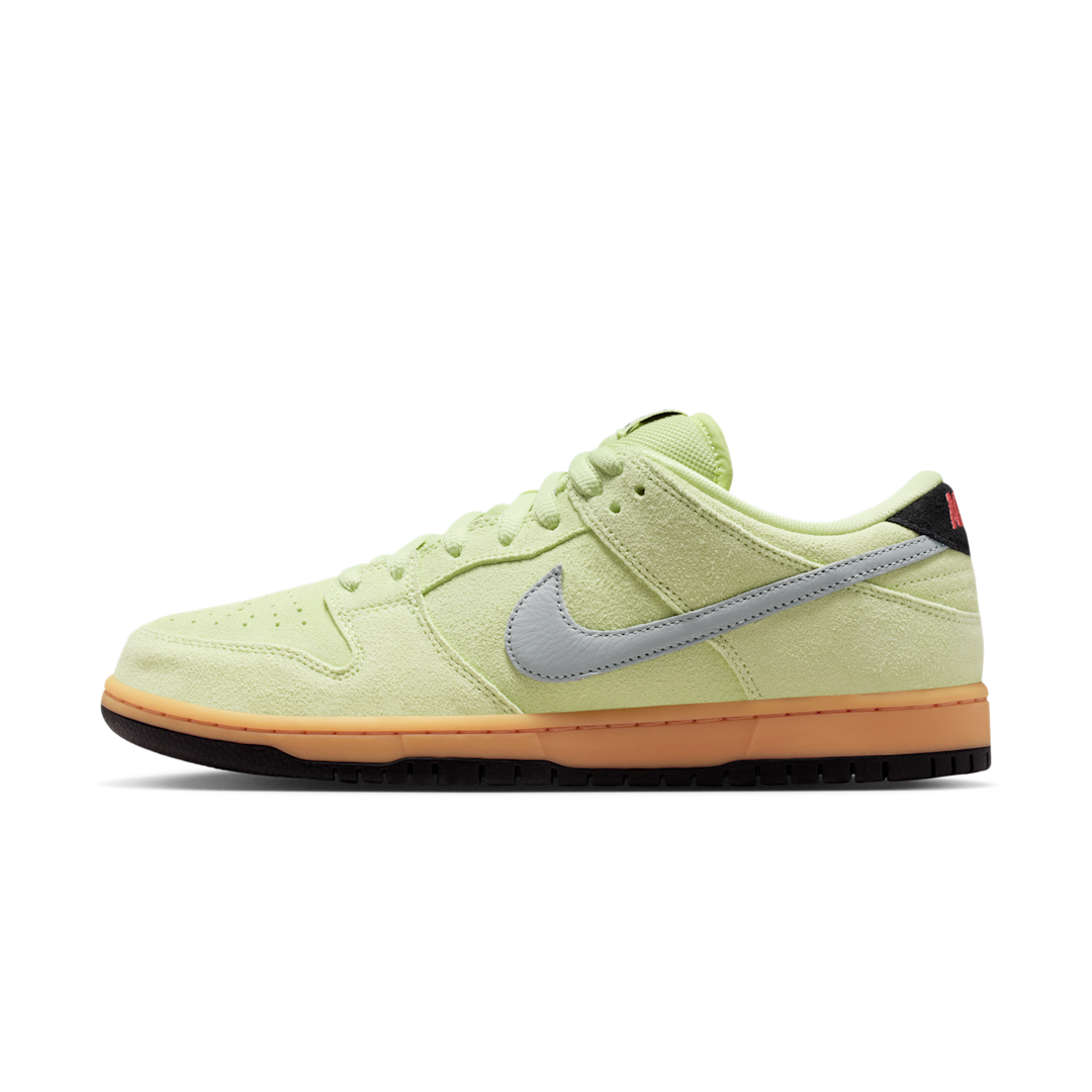 Nike SB Dunk Low Verdugo Mountain, Pistachio Frost/Wolf Grey/Black/Gum Yellow/Magic Ember/Black (HQ1626-300)
