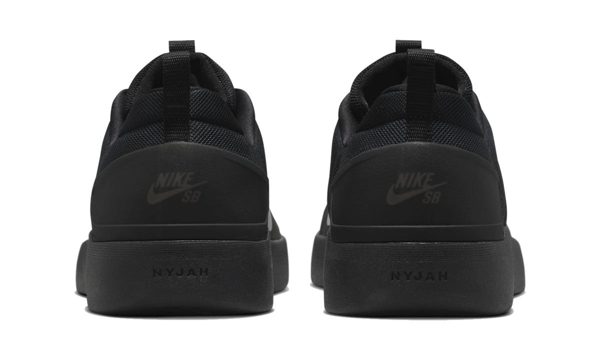 Nike SB Zoom Nyjah 4 Black White