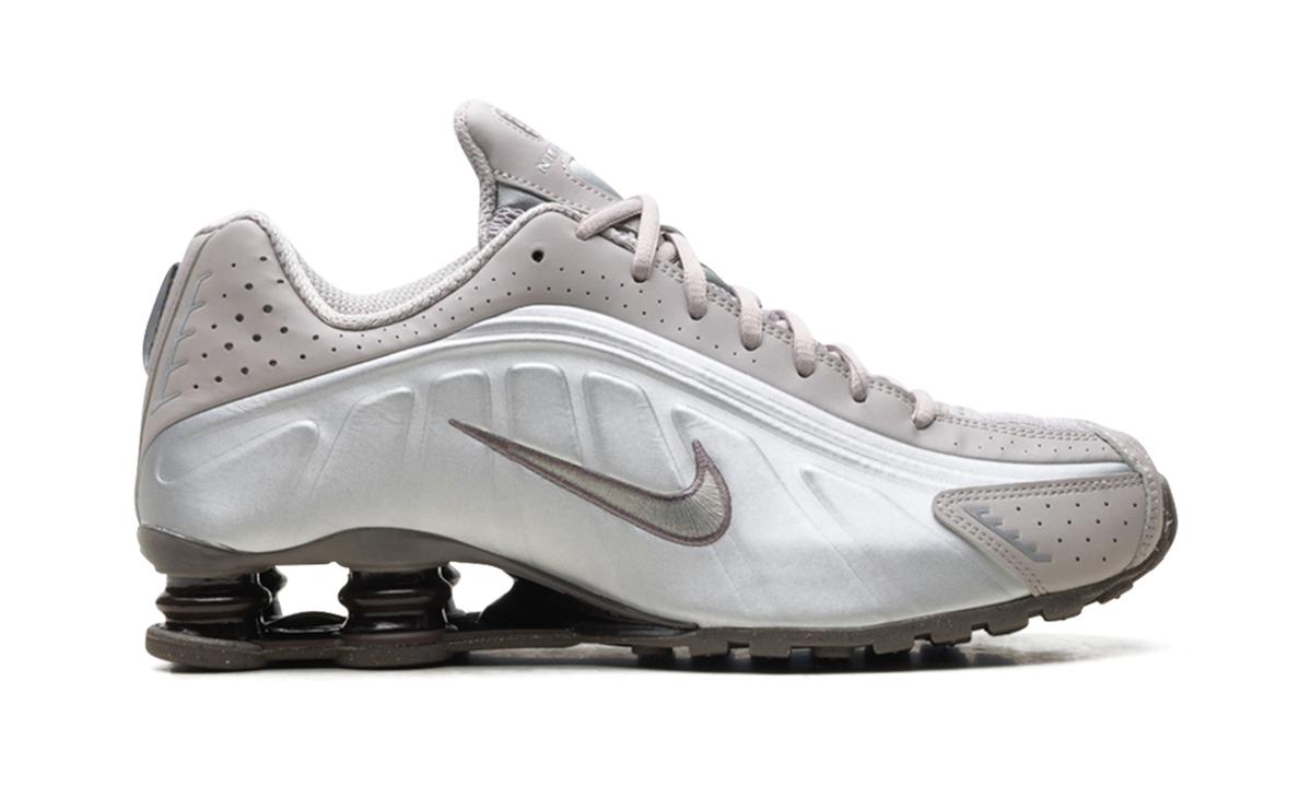 Nike Shox R4 Cave Stone