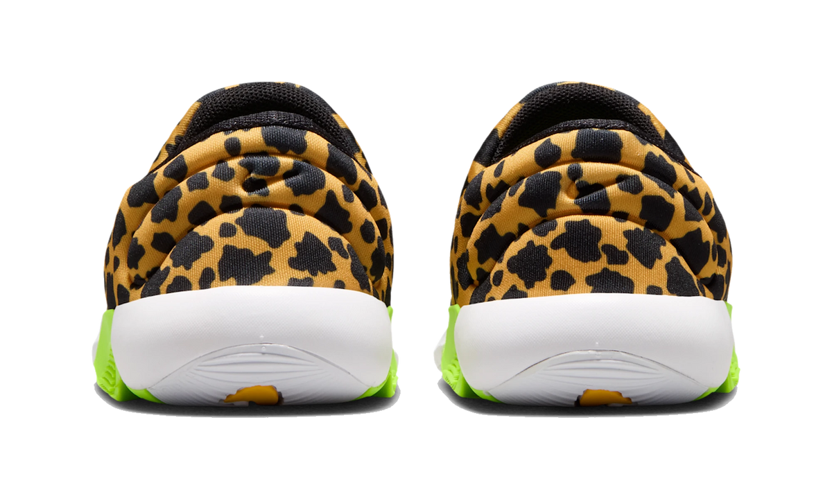 Nike Swoosh Go TD University Gold