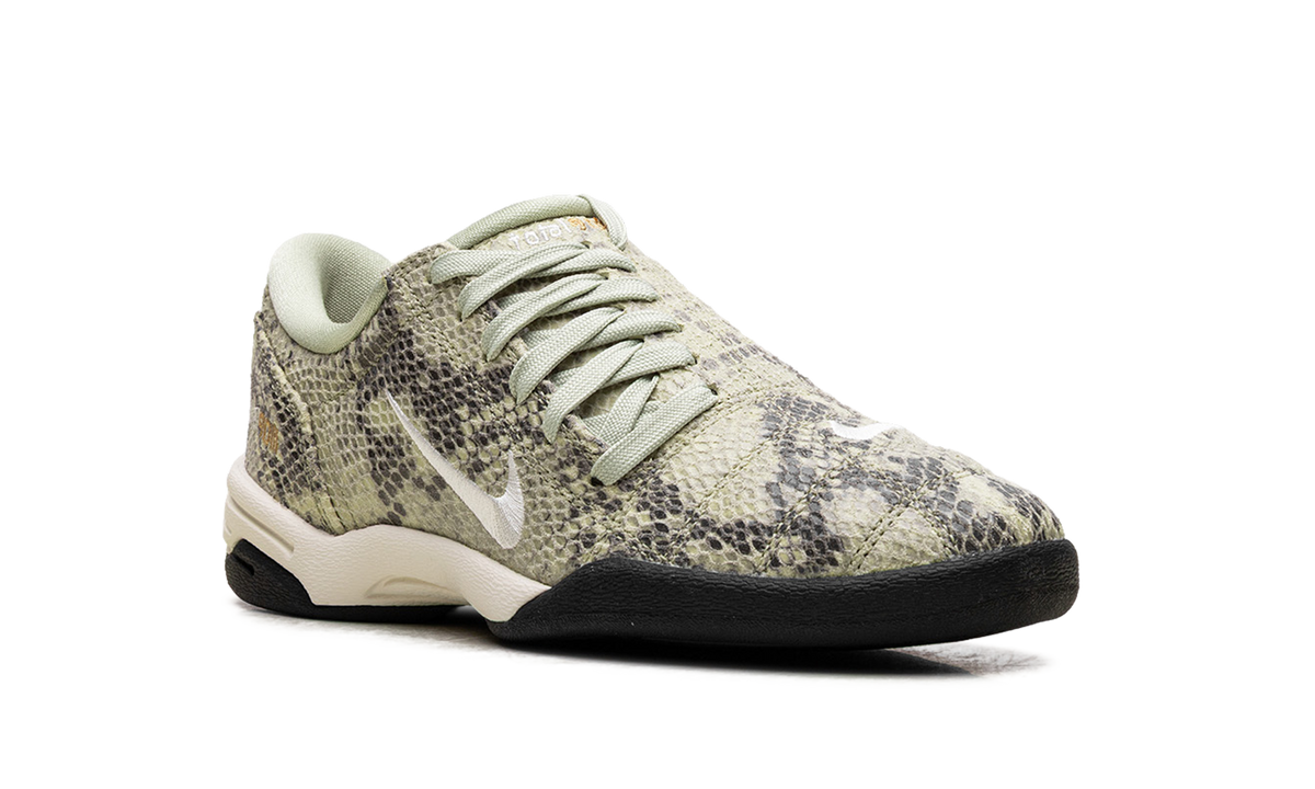Nike Total 90 3 SE Olive Aura Snakeskin