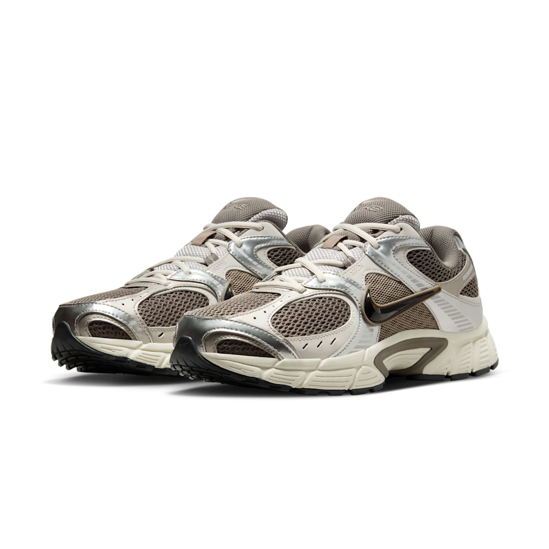 Nike V5 RNR Cave Stone Black