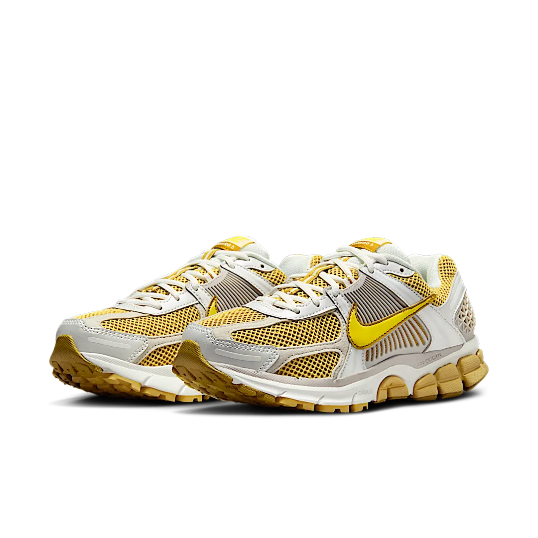 Nike Zoom Vomero 5 Bronzine, Bronzine/Metallic Summit White/Light Iron Ore/Lightning (HJ9607-700)