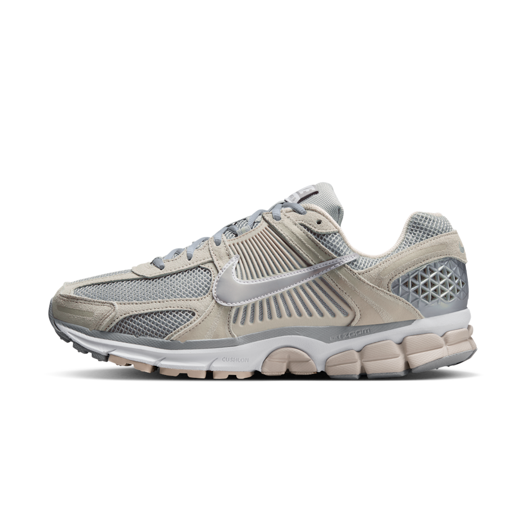 Nike Zoom Vomero 5 Light Orewood Brown Light Smoke Grey, Light Orewood Brown/White/Metallic Platinum/Light Smoke Grey (HF1553-101)