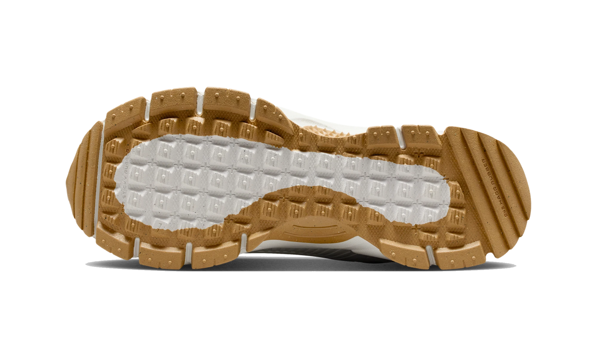 Nike Zoom Vomero 5 Roam Sail Light Stone Gum