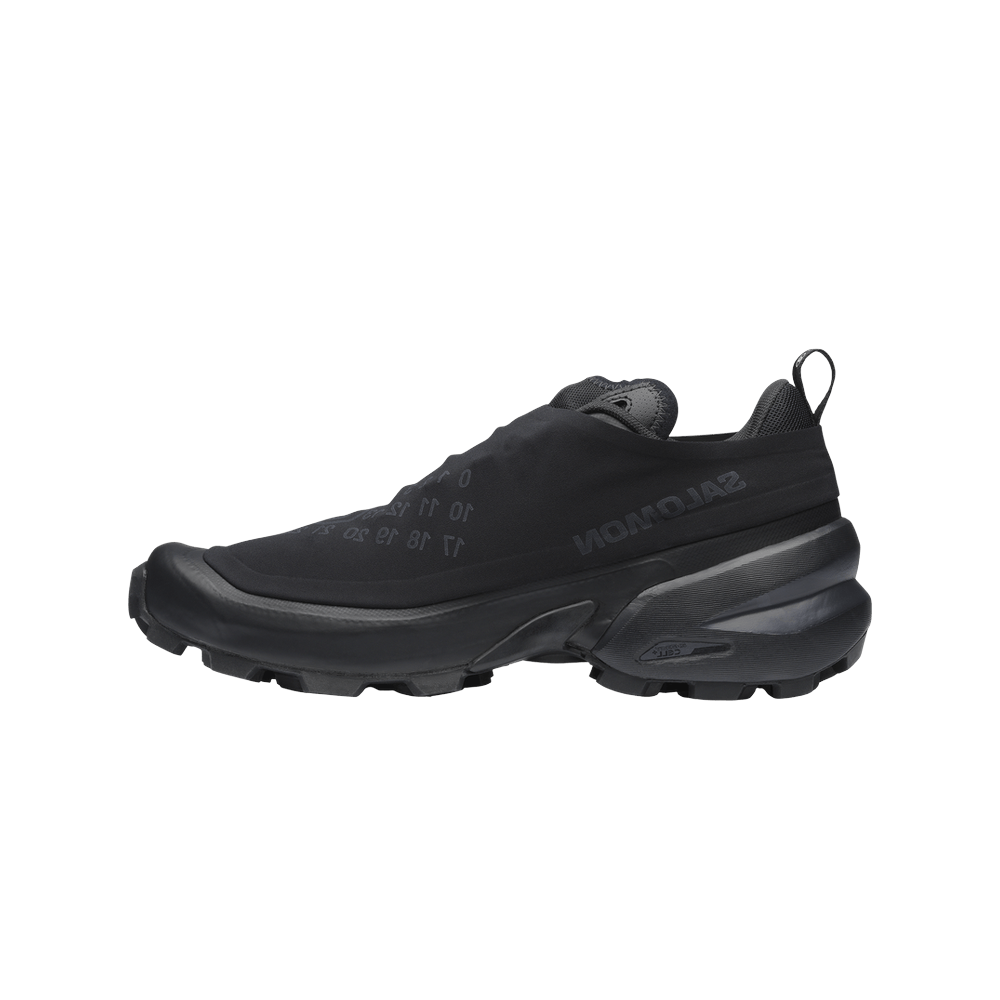 Salomon Cross Dust MM6 Maison Margiela Black