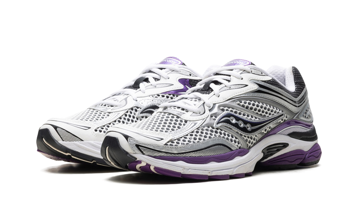 Saucony ProGrid Omni 9 White Black Silver Purple