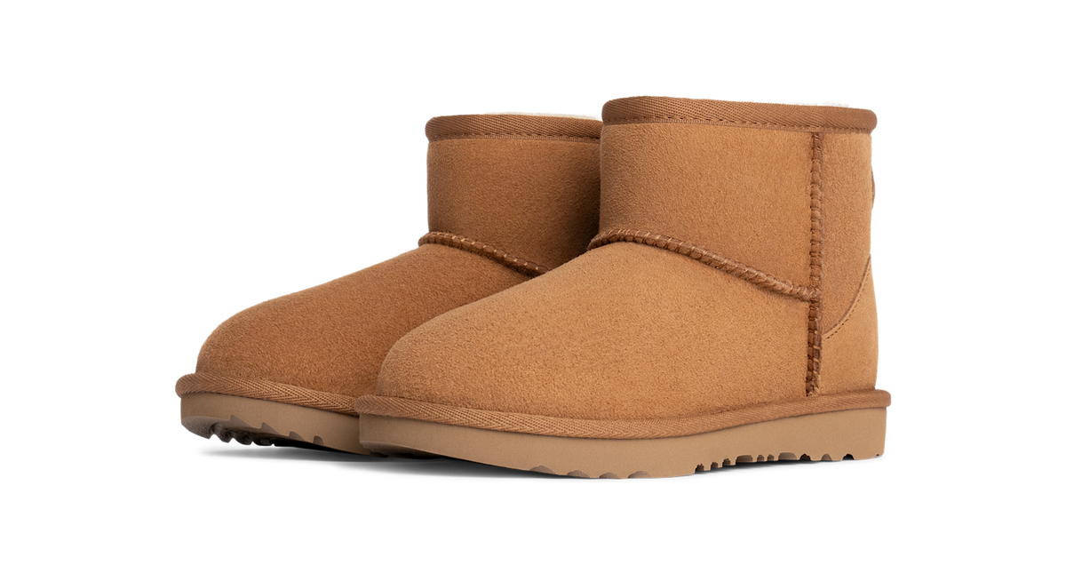 UGG Classic Mini Boot II Boot Chestnut (Kids)