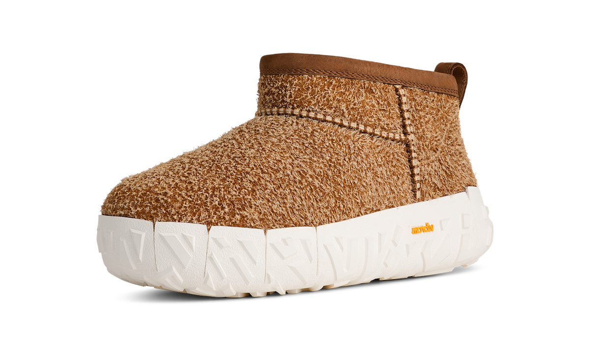 UGG Classic Ultra Mini Wrap Tech Boot Chestnut